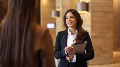 Maliyet Artışlarını Azaltmak İçin Otel Personelinin Tutunmasını İyileştirme Stratejileri